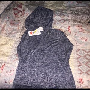 Under armour workout pull over